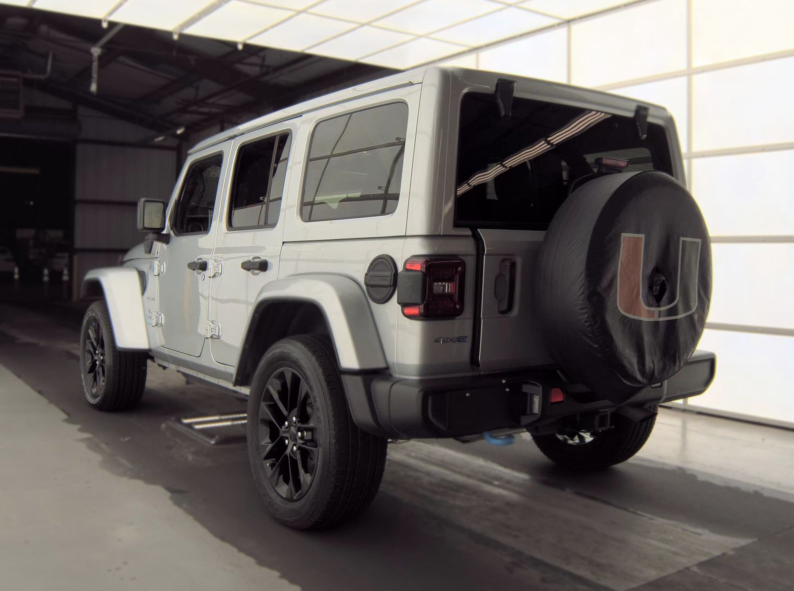2023 Jeep Wrangler 4xe Sahara 4x4
