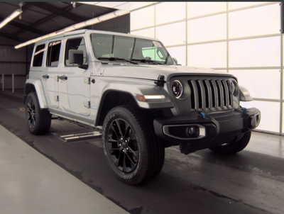 2023 Jeep Wrangler 4xe Sahara 4x4