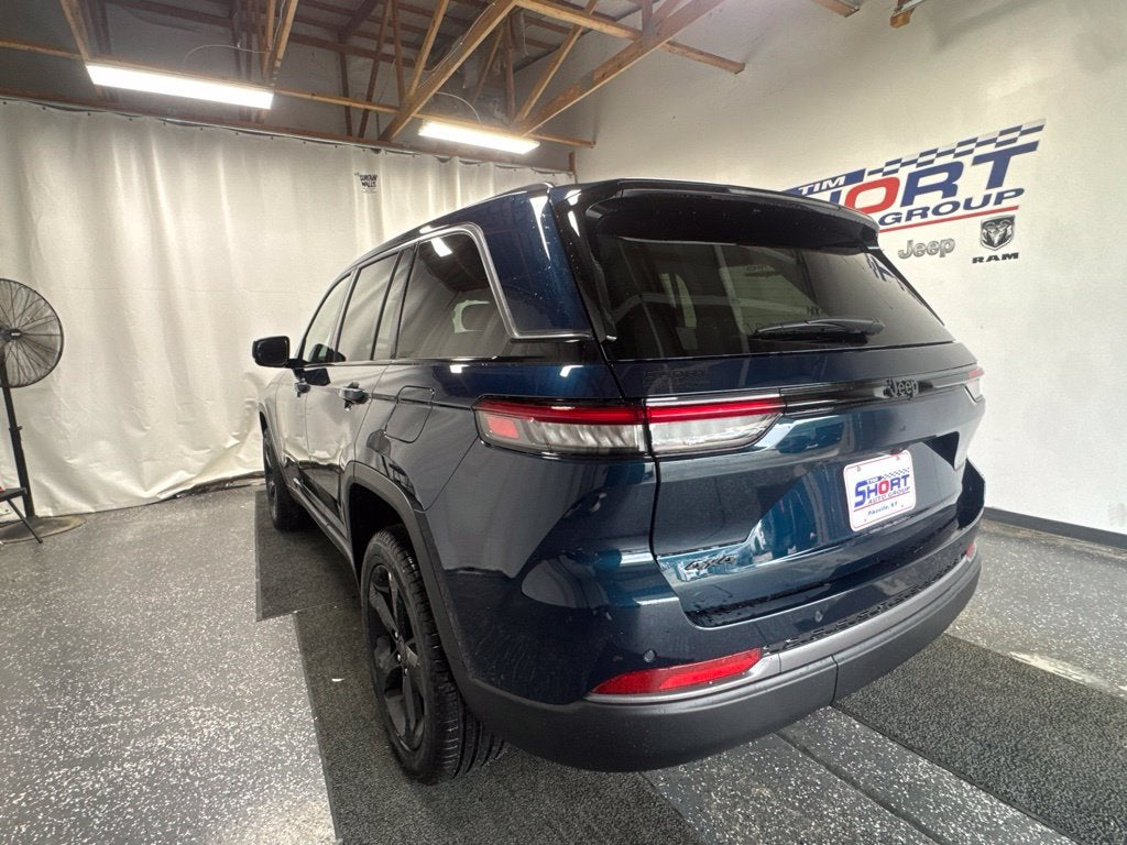 2027 Jeep Grand Cherokee Limited