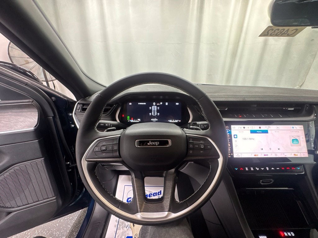 2027 Jeep Grand Cherokee Limited