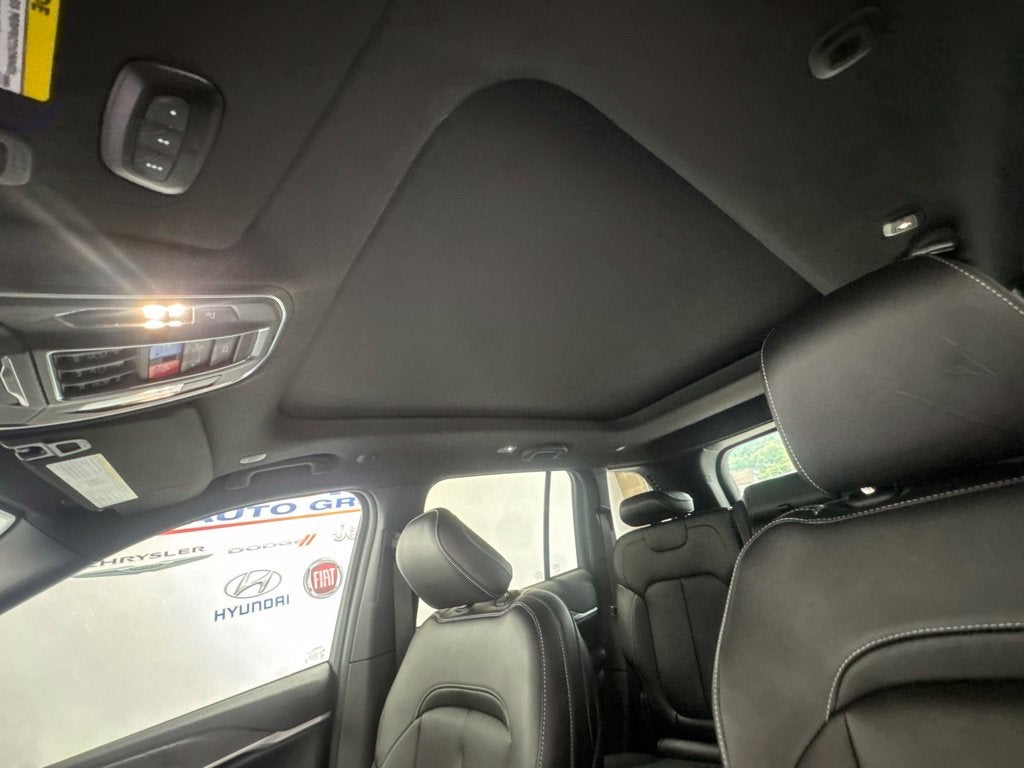 2027 Jeep Grand Cherokee Limited