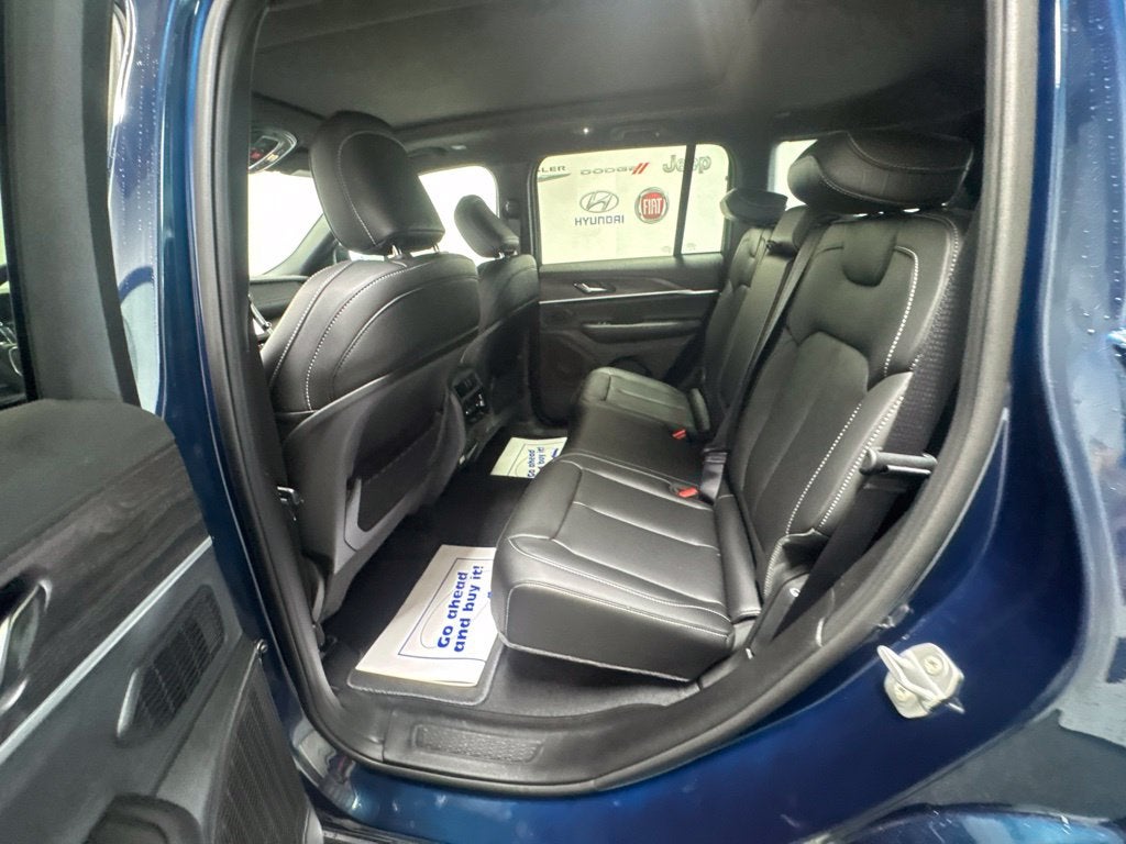 2027 Jeep Grand Cherokee Limited