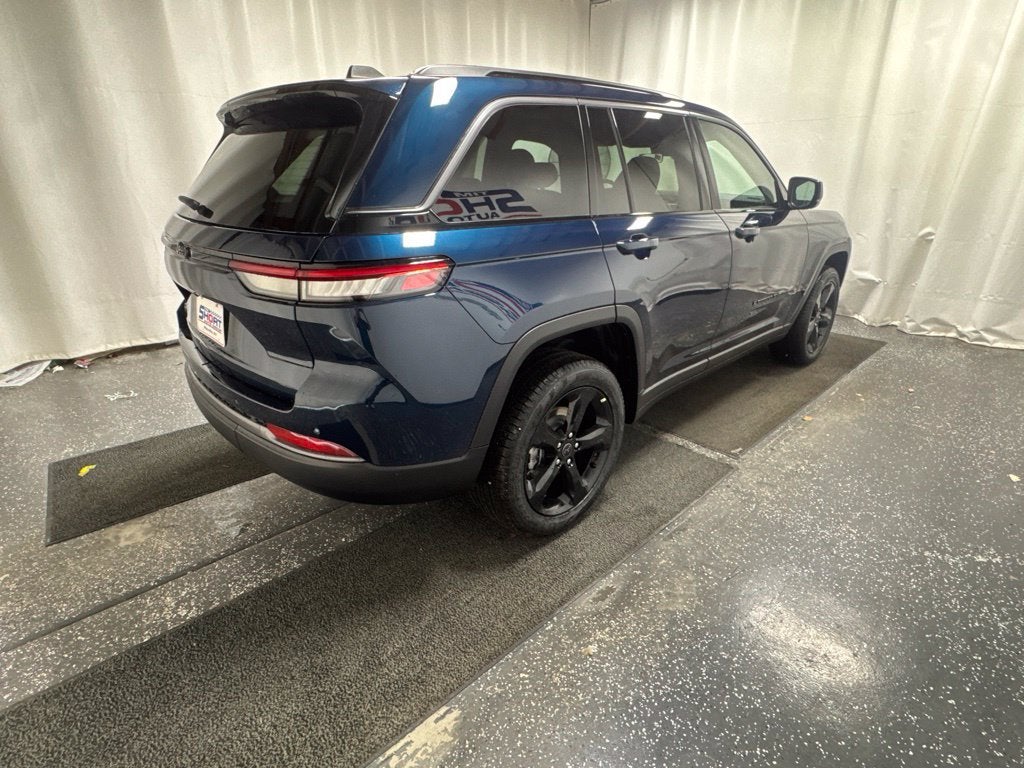 2027 Jeep Grand Cherokee Limited