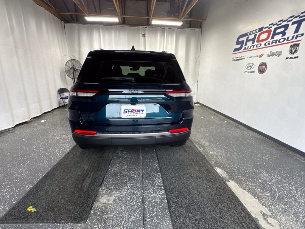 2027 Jeep Grand Cherokee Limited
