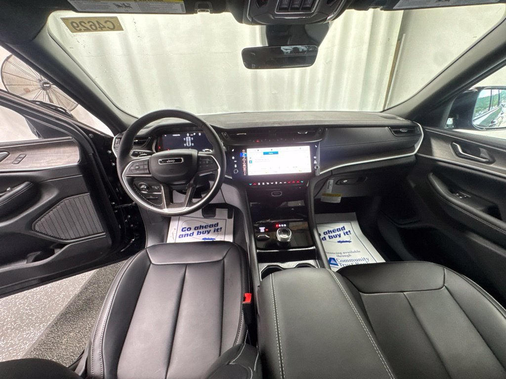2027 Jeep Grand Cherokee Limited