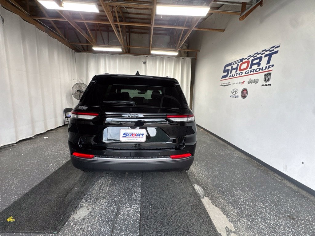 2027 Jeep Grand Cherokee Limited
