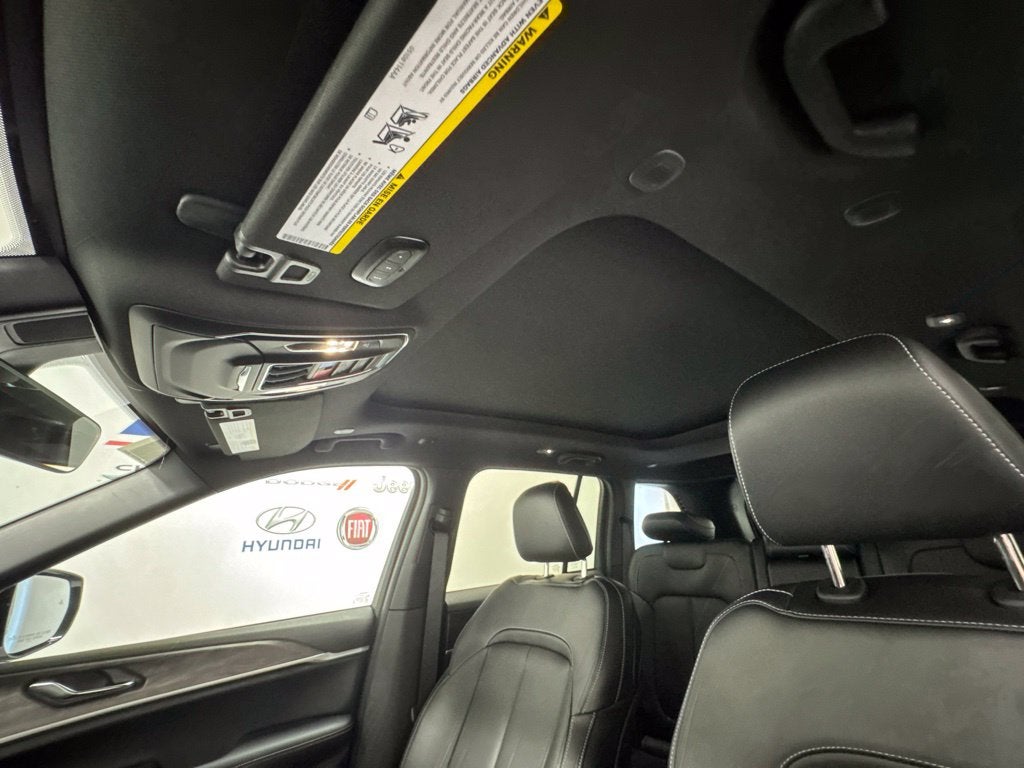 2027 Jeep Grand Cherokee Limited