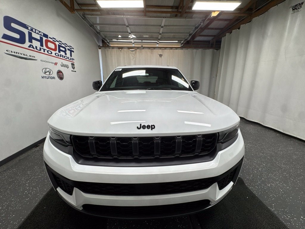 2027 Jeep Grand Cherokee Limited