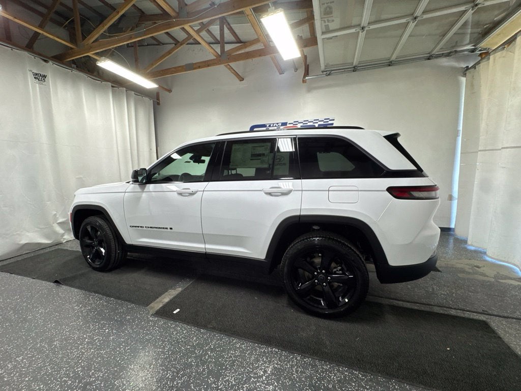 2027 Jeep Grand Cherokee Limited