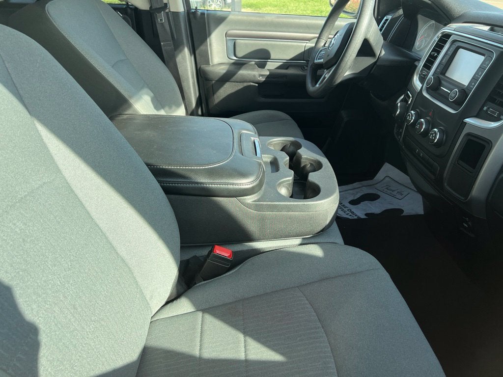 2024 RAM 1500 Classic SLT Quad Cab 4x4 6'4' Box
