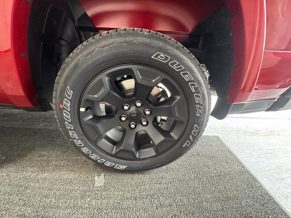 2027 RAM 1500 Big Horn/Lone Star