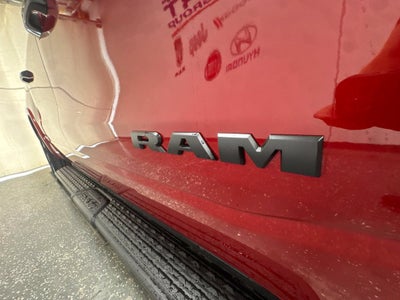 2027 RAM 1500 Big Horn/Lone Star