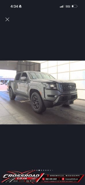 2024 Nissan Frontier SV