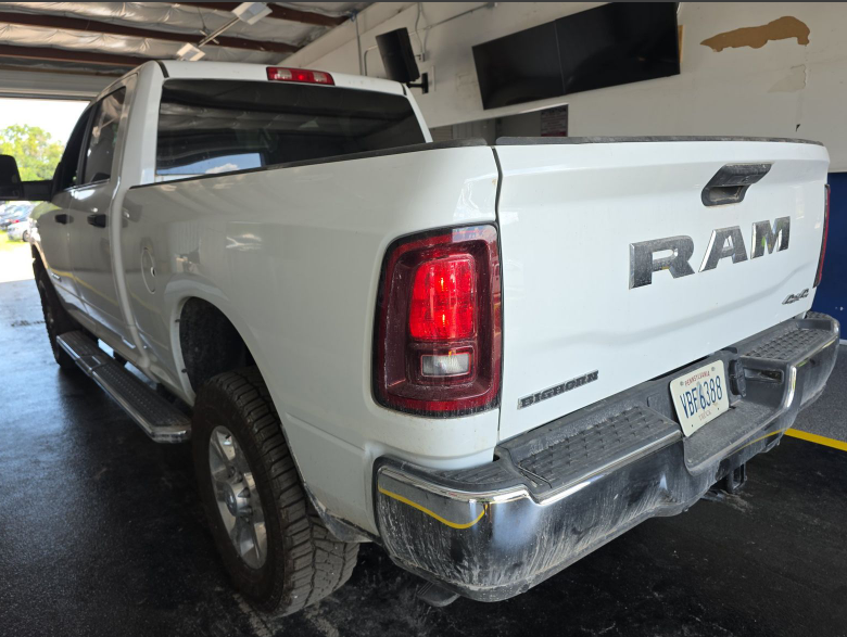 2025 RAM 2500 Big Horn Crew Cab 4x4 6'4' Box