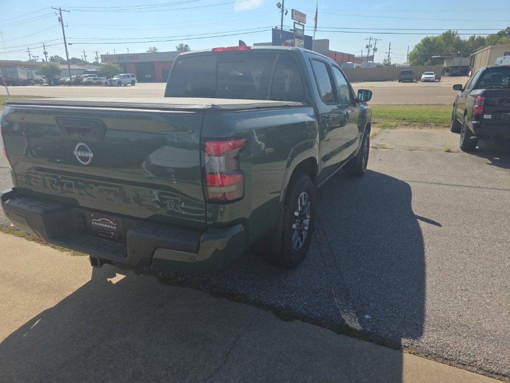 2026 Nissan Frontier Crew Cab SV