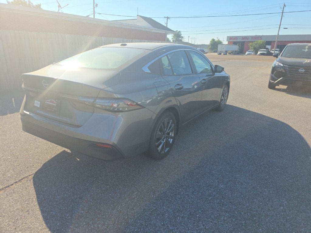 2026 Nissan Sentra SL