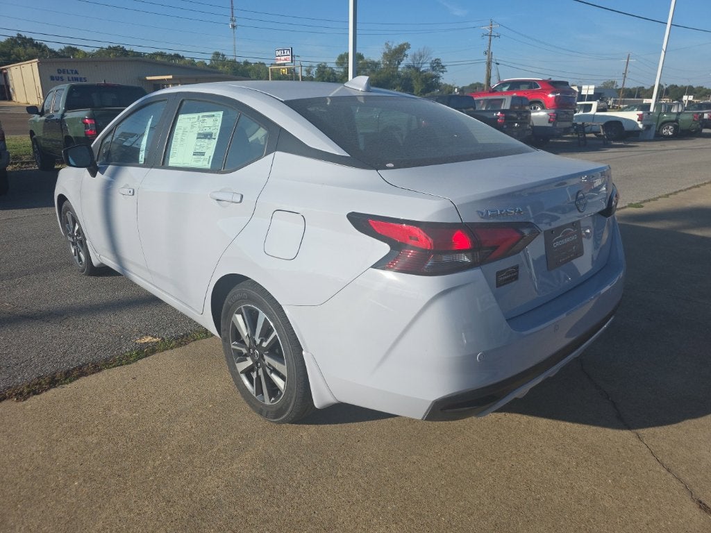 2025 Nissan Versa SV